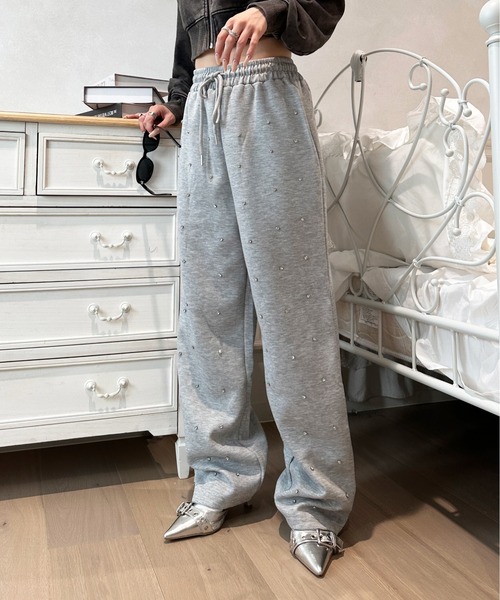 sedacle girl（セダクルガール）の「ビジュースウェットパンツ