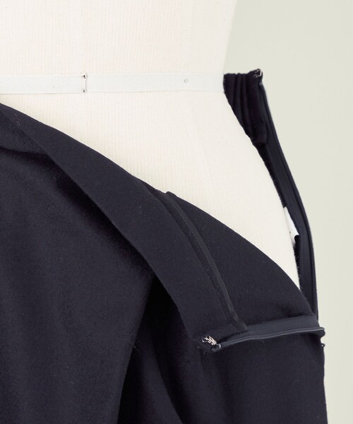 conte コンテ　レースタックパンツ　38 conte コンテ アシンメトリー タックパンツ 38 ベージュ - メルカリ