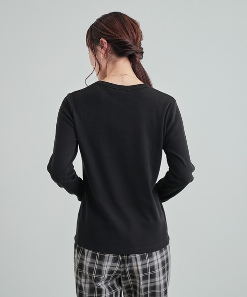 DRESKIP（ドレスキップ）の「【S-LL】頼れる1枚 フライスコットン クルーネックロンT（Tシャツ/カットソー・レディース・ダークブラウン/オフホワイト/ブラック/ライトベージュ・01/02/03/04）」の10枚目の写真