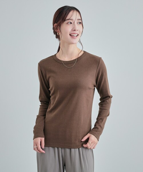 DRESKIP（ドレスキップ）の「【S-LL】頼れる1枚 フライスコットン クルーネックロンT（Tシャツ/カットソー・レディース・ダークブラウン/オフホワイト/ブラック/ライトベージュ・01/02/03/04）」の13枚目の写真