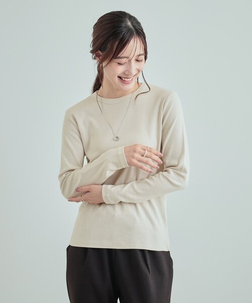 DRESKIP（ドレスキップ）の「【S-LL】頼れる1枚 フライスコットン クルーネックロンT（Tシャツ/カットソー・レディース・ダークブラウン/オフホワイト/ブラック/ライトベージュ・01/02/03/04）」の17枚目の写真