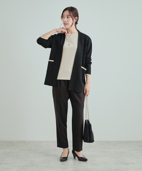 DRESKIP（ドレスキップ）の「【S-LL】頼れる1枚 フライスコットン クルーネックロンT（Tシャツ/カットソー・レディース・ダークブラウン/オフホワイト/ブラック/ライトベージュ・01/02/03/04）」の19枚目の写真