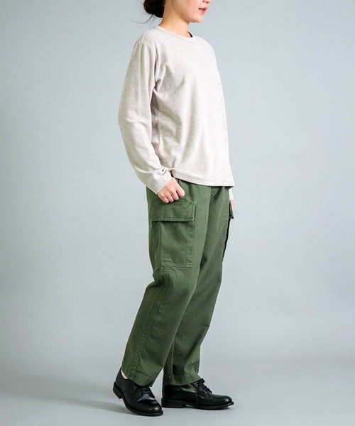 OMNIGOD（オムニゴッド）の「[OMNIGOD womens / オムニゴッド] パイル クルーネックTシャツ（Tシャツ/カットソー・レディース・グレイッシュベージュ/ホワイト/ネイビー・2/3）」の18枚目の写真