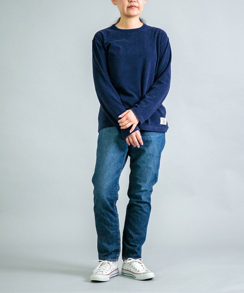 OMNIGOD（オムニゴッド）の「[OMNIGOD womens / オムニゴッド] パイル クルーネックTシャツ（Tシャツ/カットソー・レディース・グレイッシュベージュ/ホワイト/ネイビー・2/3）」の5枚目の写真