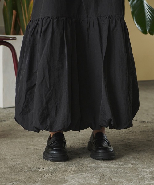 loin nuit(ロワンニュイ)の「ribbon balloon skirt / リボンバルーンスカート(スカート・レディース・アイボリー/ブラック・FREE)」の13枚目の写真