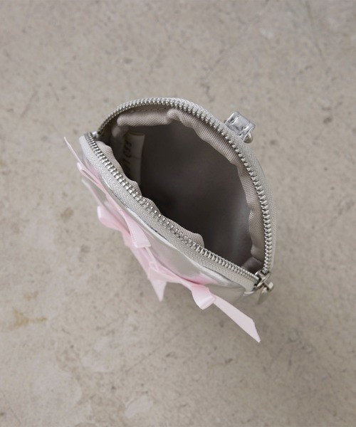 EFOLE(エフォル)の「メタリック リボン チャーム ポーチ(エコバッグ/サブバッグ・レディース・シルバー/ゴールド・FREE)」の6枚目の写真