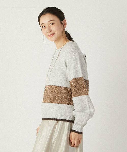 MELROSE claire（メルローズ クレール）の「【ラメフェザーバイカラープルオーバー】（ニット/セーター・レディース・ライトグレー/ブラック/ダークオレンジ・FREE）」の4枚目の写真