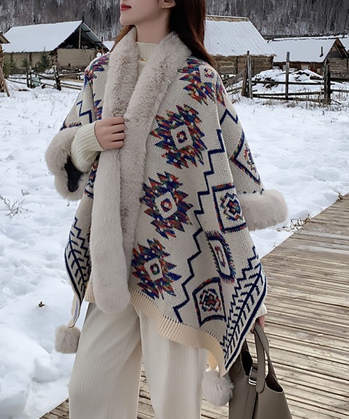 Chloé ケープコート ベージュ マント　34 フランス製 Chloé ケープコート ベージュ マント 34 フランス製