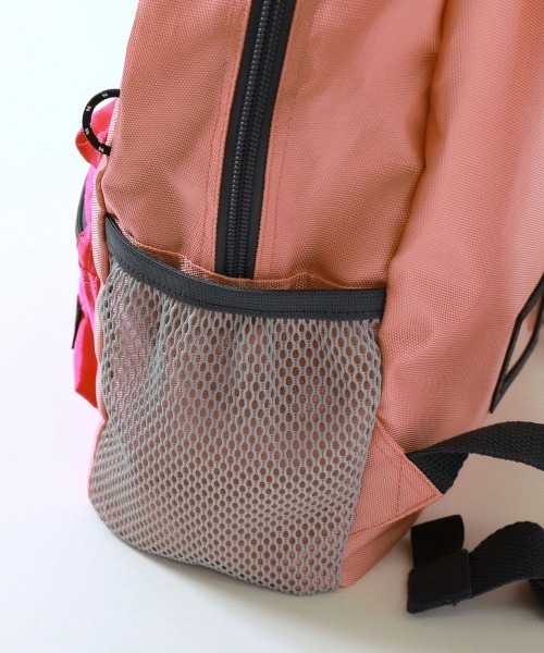 devirock（デビロック）の「ワクワク まいにちリュック お弁当固定プレート付き(9L)（バックパック/リュック・キッズ・ブラック系/ブルー系/オレンジ系/グレー系/パープル系・S）」の8枚目の写真