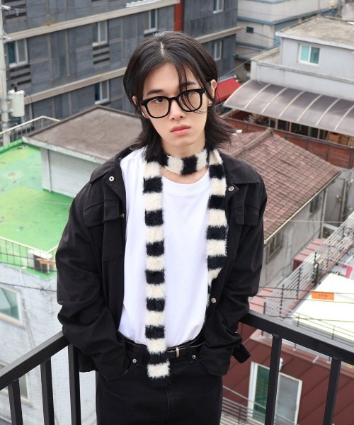 ヒステリックグラマー SHAGGY BORDER スリムニットマフラー HYSTERIC GLAMOUR（ヒステリックグラマー）の「SHAGGY BORDER