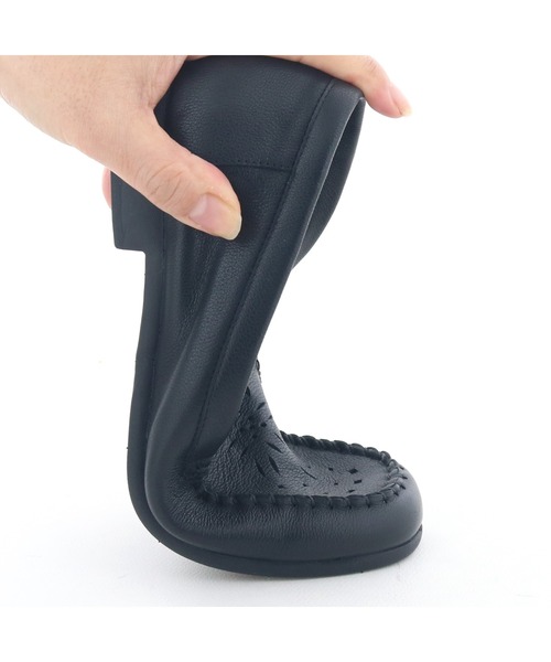 あしながおじさん（アシナガオジサン）の「軽量｜ソフトモカシューズ　2410191（モカシン/デッキシューズ・レディース・ブラック/アイボリー・22.5cm/24.5cm/24cm/23.5cm/23cm）」の17枚目の写真