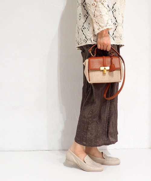 あしながおじさん（アシナガオジサン）の「軽量｜ソフトモカシューズ　2410191（モカシン/デッキシューズ・レディース・ブラック/アイボリー・22.5cm/24.5cm/24cm/23.5cm/23cm）」の11枚目の写真