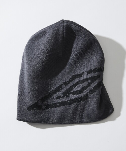 UMBRO（アンブロ）の「UMBRO/アンブロ 別注 Splash Logo Beanie/スプラッシュ ロゴ ビーニー（ニットキャップ/ビーニー・メンズ・チャコールグレー/ブルー/ブラック/ホワイト/レッド・ONE SIZE）」の4枚目の写真