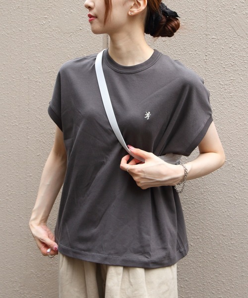 GYMPHLEX（ジムフレックス）の「GYMPHLEX/ジムフレックス　クルーネックスリーブレスプルオーバー　CREWNECK SLEEVELESS P.O.　GY-C0361 FLK（Tシャツ/カットソー・レディース・ブラック/サックスブルー/グレイッシュベージュ/ホワイト/ライトグレー/ライトグリーン/チャコールグレー・14）」の8枚目の写真
