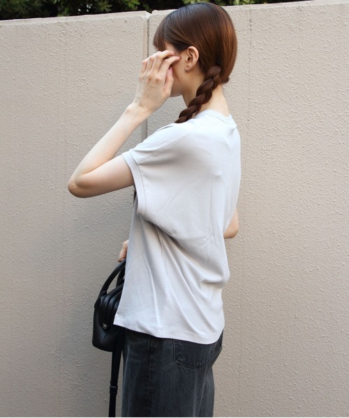 GYMPHLEX（ジムフレックス）の「GYMPHLEX/ジムフレックス　クルーネックスリーブレスプルオーバー　CREWNECK SLEEVELESS P.O.　GY-C0361 FLK（Tシャツ/カットソー・レディース・ブラック/サックスブルー/グレイッシュベージュ/ホワイト/ライトグレー/ライトグリーン/チャコールグレー・14）」の15枚目の写真