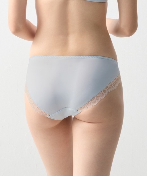 AMOSTYLE BY Triumph（アモスタイルバイトリンプ）の「オーロラドリーム レギュラーショーツ AMST1498 Hikini JX（ショーツ・レディース・ピンク/ブルー/ブラウン・M/L）」の14枚目の写真