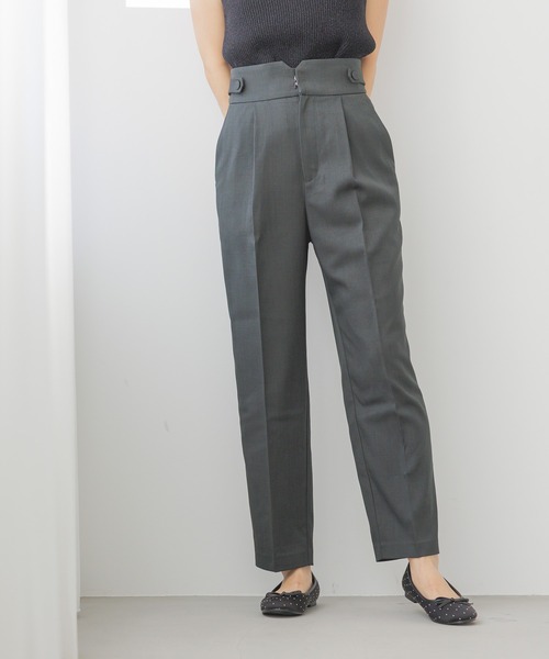 mysty woman(ミスティウーマン)の「【セットアップ着用可】ウエストベルトテーパードパンツ 320387(その他パンツ・レディース・ホワイト系その他/グレー/チャコールグレー・FREE)」の3枚目の写真