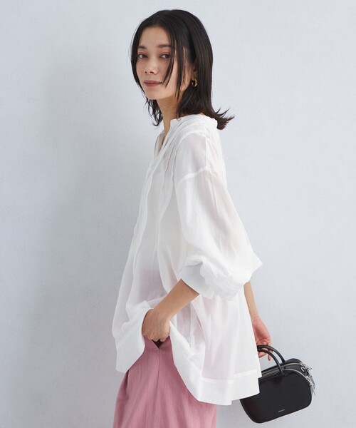 green label relaxing（グリーンレーベルリラクシング）の「ソデ タック ボリュームスリーブ ブラウス（シャツ/ブラウス・レディース・ブラック/ホワイト/コバルトブルー・FREE）」の8枚目の写真