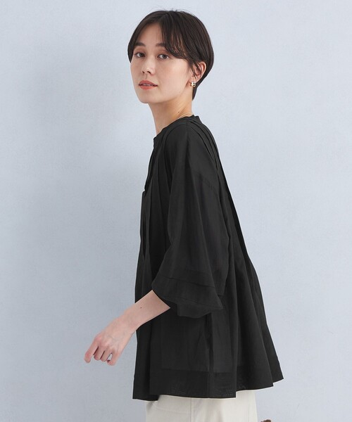 green label relaxing（グリーンレーベルリラクシング）の「ソデ タック ボリュームスリーブ ブラウス（シャツ/ブラウス・レディース・ブラック/ホワイト/コバルトブルー・FREE）」の11枚目の写真
