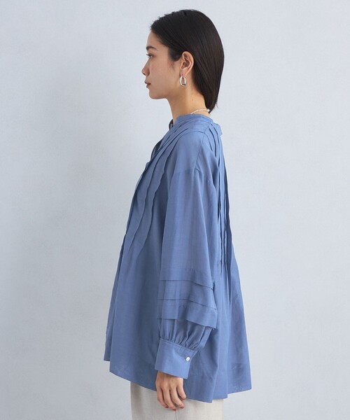 green label relaxing（グリーンレーベルリラクシング）の「ソデ タック ボリュームスリーブ ブラウス（シャツ/ブラウス・レディース・ブラック/ホワイト/コバルトブルー・FREE）」の16枚目の写真