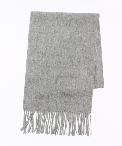 ikka（イッカ）の「カシミヤブレンドソリッドマフラー（マフラー・メンズ・ブラック/ベージュ/ライトグレー/ワイン/ブルー・FREE）」の2枚目の写真