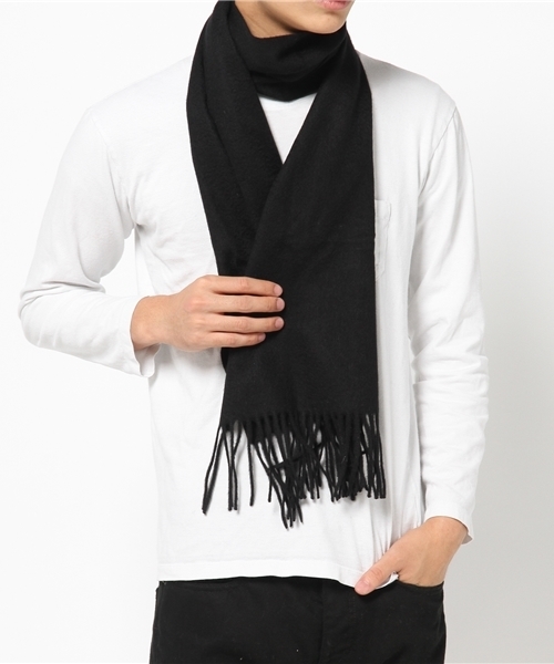 ikka（イッカ）の「カシミヤブレンドソリッドマフラー（マフラー・メンズ・ブラック/ベージュ/ライトグレー/ワイン/ブルー・FREE）」の8枚目の写真