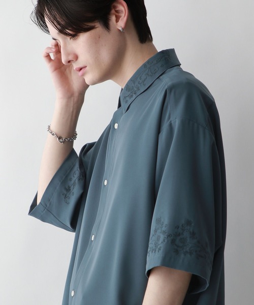 RAGEBLUE(レイジブルー)の「【LUXURY+EASY】<接触冷感>ラグイージー/ドレープルーズ刺繍シャツ(シャツ/ブラウス・メンズ・ホワイト/グレー/ブルー・MEDIUM/LARGE)」の7枚目の写真