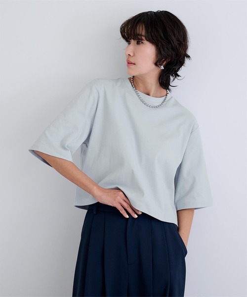 UR'S(ユアーズ)の「汗染み防止クロップドTシャツ(Tシャツ/カットソー・レディース・ブラック/ブルーグレー/ライトピンク/ブラウン/ホワイト/チャコール/ネイビー・S/M/L)」の4枚目の写真