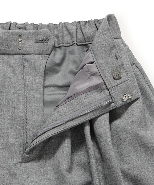 SHIPS Primary Navy Label:タック ワイド コクーン パンツ