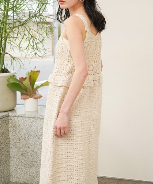 Bab(バブ)の「【S・Mサイズ展開】クロシェペプラムミックス編みワンピース(ワンピース・レディース・アイボリー/オレンジ/ブラック・S/M)」の4枚目の写真