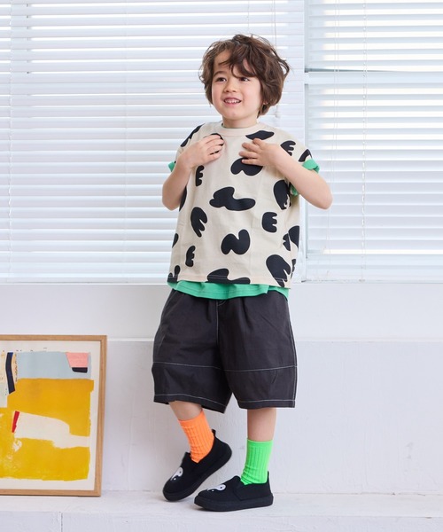 MARKEY'S(マーキーズ)の「総柄ワイドTシャツ(Tシャツ/カットソー・キッズ・ブルー/クリーム/オレンジ/パープル/オフホワイト/ブラック/アイボリー/ライトブルー/ライトグリーン/ピンク・LL/XS/S/M/L)」の1枚目の写真