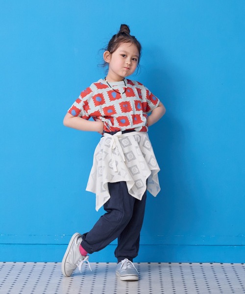 MARKEY'S(マーキーズ)の「総柄ワイドTシャツ(Tシャツ/カットソー・キッズ・ブルー/クリーム/オレンジ/パープル/オフホワイト/ブラック/アイボリー/ライトブルー/ライトグリーン/ピンク・LL/XS/S/M/L)」の12枚目の写真