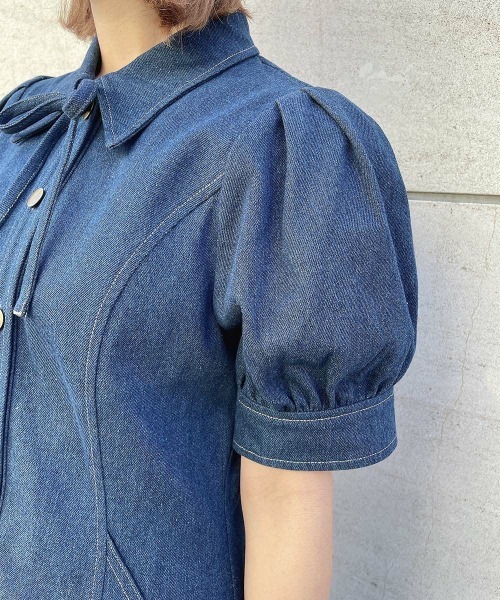 F i.n.t（フィント）の「【2サイズ展開】リボンタイ付きパフスリーブデニムワンピース/ fint　フィント（ワンピース・レディース・インディゴブルー/ブラック・1/2）」の19枚目の写真