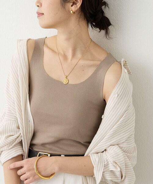 RIVE DROITE(リヴドロワ)の「【新色追加/RIVE DROITE 名品インナー】シームレスタンク(タンクトップ・レディース・ダークグレー/チャコールグレー/ライトグレー/ライトベージュ/ブラック/モカ・FREE)」の5枚目の写真