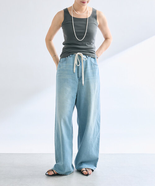 RIVE DROITE(リヴドロワ)の「【新色追加/RIVE DROITE 名品インナー】シームレスタンク(タンクトップ・レディース・ダークグレー/チャコールグレー/ライトグレー/ライトベージュ/ブラック/モカ・FREE)」の16枚目の写真