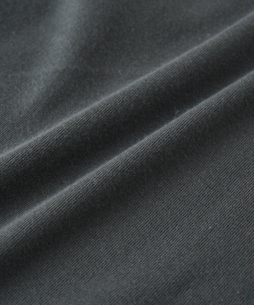 RIVE DROITE(リヴドロワ)の「【新色追加/RIVE DROITE 名品インナー】シームレスタンク(タンクトップ・レディース・ダークグレー/チャコールグレー/ライトグレー/ライトベージュ/ブラック/モカ・FREE)」の22枚目の写真