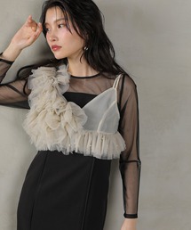 kana フリルドレス　結婚式　M Kana ドレス チュールフリル カーブライン ドレス 結婚式 お呼ばれ