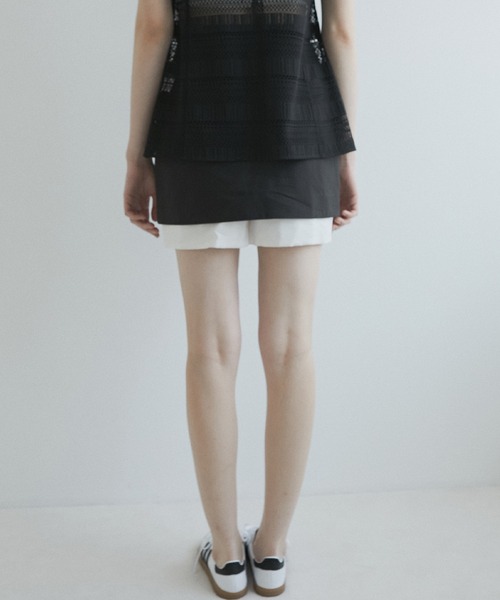 LE CIEL BLEU（ルシェルブルー）の「コントラストミニスカート / Contrast Mini Skirt（スカート・レディース・ベージュ/ブラック・36/34/38）」の4枚目の写真