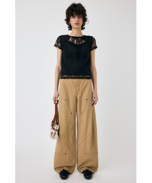 MOUSSY(マウジー)の「LACE LAYERED OPEN NECK トップス(Tシャツ/カットソー・レディース・ブラック/ブラウン/ライトブルー・FREE)」の7枚目の写真