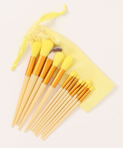Mayree（メイリー）の「【resonance】ニュアンスカラー メイク ブラシセット【13本セット】(巾着ケース付き)（メイクブラシ・レディース・グリーン系1/ブラウン系1/イエロー系1/パープル系1/ブルー系1・FREE）」の6枚目の写真