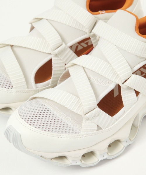 A part by(アパートバイ)の「【WEB限定・セレクト】MIZUNO_WAVE PROPHECY ST(スニーカー・レディース・アイボリー/ブラック・MEDIUM/LARGE)」の12枚目の写真