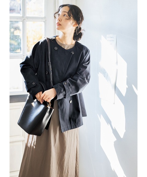 and myera(アンド マイラ)の「and myera 大人なワンピース(ワンピース・レディース・ベージュ・L/LL/M/S)」の4枚目の写真