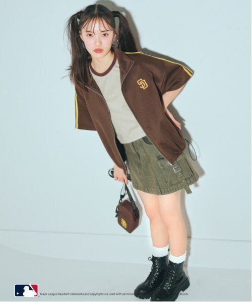 LOVETOXIC（ラブトキシック）の「【LTXC】【MLB】【吸水速乾/さらさら】半袖トラックJK（ジャージ・キッズ・ブラック/ネイビー/オフホワイト/ブラウン・L:160cm/M:150cm/S:140cm）」の22枚目の写真