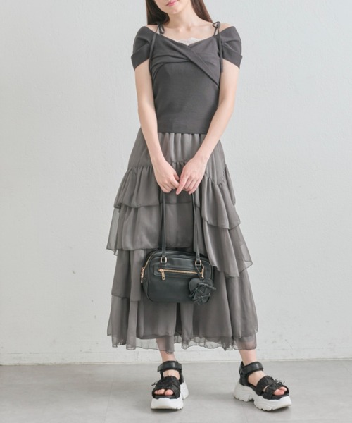 OLIVE des OLIVE（オリーブデオリーブ）の「【360度可愛い】ランダムアシメフリルロングスカート（スカート・レディース・オフホワイト/チャコールグレー・FREE）」の14枚目の写真