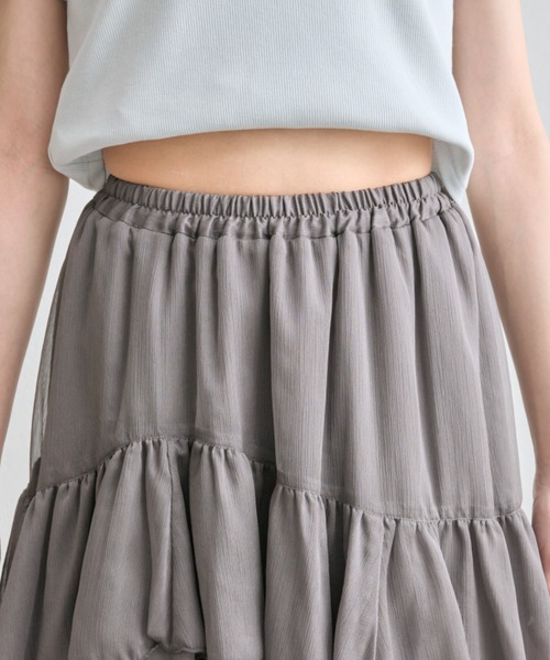 OLIVE des OLIVE（オリーブデオリーブ）の「【360度可愛い】ランダムアシメフリルロングスカート（スカート・レディース・オフホワイト/チャコールグレー・FREE）」の17枚目の写真