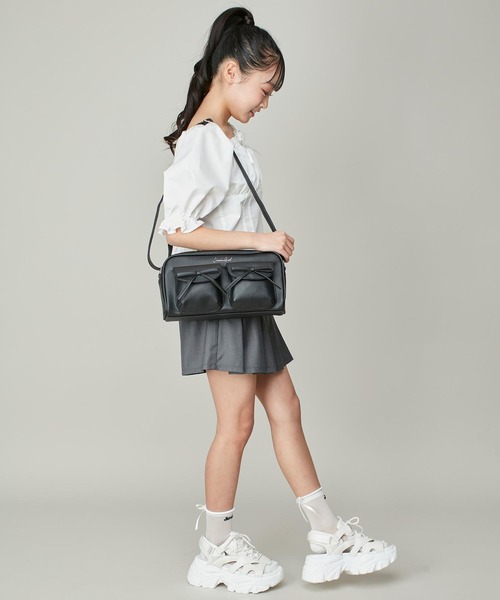 JENNI love(ジェニィラブ)の「スクエアネックパフスリーブブラウス(シャツ/ブラウス・キッズ・ブラック/オフホワイト/イエロー・130cm/140cm/150cm/160cm)」の9枚目の写真