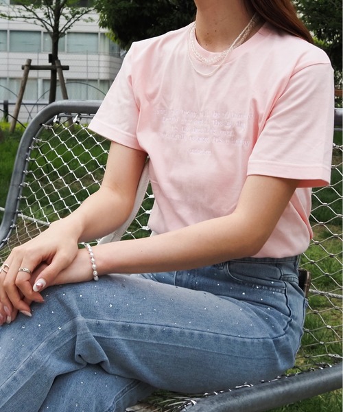 ＆soiree（アンドソワレ）の「【＆soiree】フロント刺_Tシャツ(CP)（Tシャツ/カットソー・レディース・ネイビー/ホワイト/ピンク/ブラウン/スミクロ/ベージュ・FREE）」の20枚目の写真