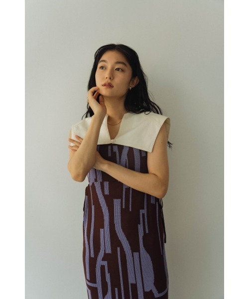 Knuth Marf(クヌースマーフ)の「accent big collar(その他トップス・レディース・ホワイト/ブラック・FREE)」の2枚目の写真