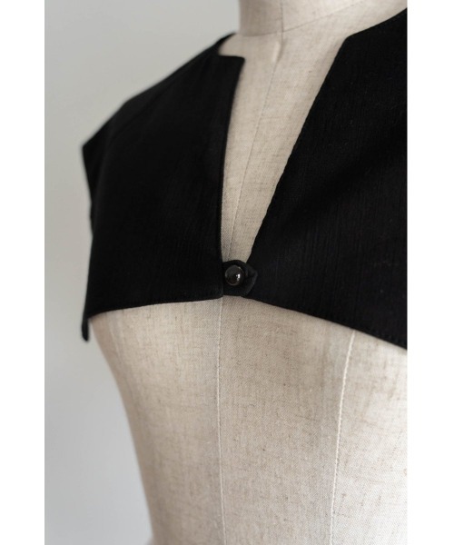 Knuth Marf(クヌースマーフ)の「accent big collar(その他トップス・レディース・ホワイト/ブラック・FREE)」の12枚目の写真