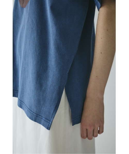 HeRIN.CYE（ヘリンドットサイ）の「No.53 Tee（Tシャツ/カットソー・レディース・グリーン/ネイビー・FREE）」の18枚目の写真